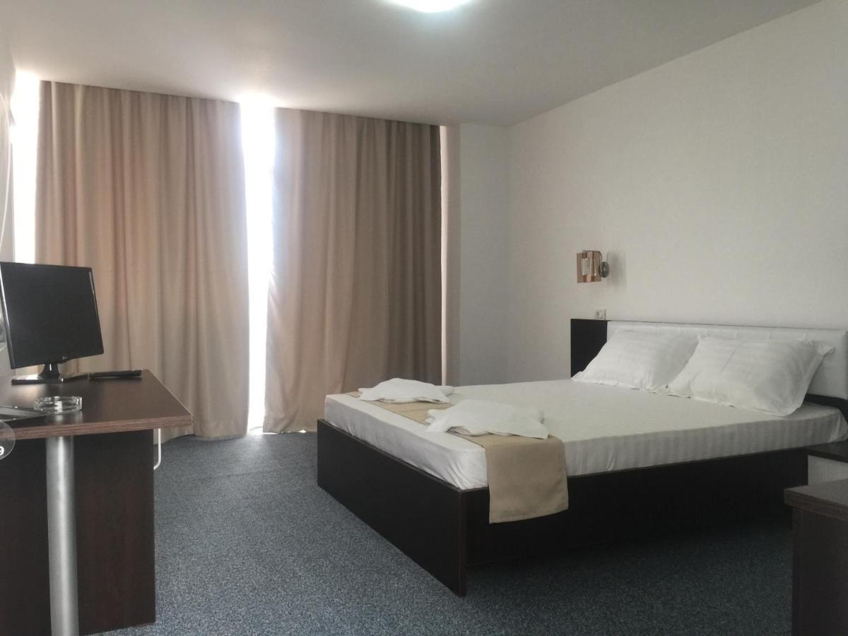 Babylonia Resort コスティネシュティ エクステリア 写真